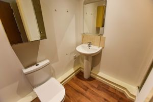 En-suite Shower Room- click for photo gallery